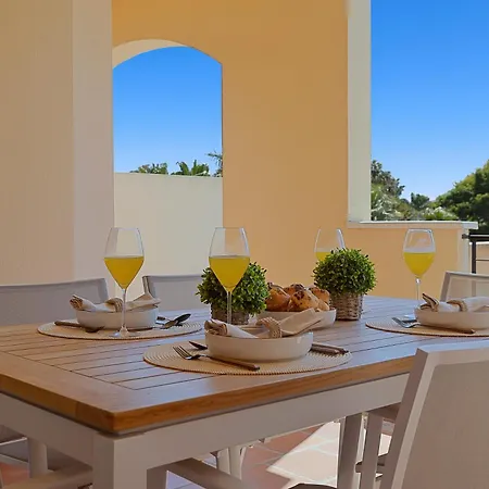 Bright&spacious In Mimosas De Banus Apartment Marbella